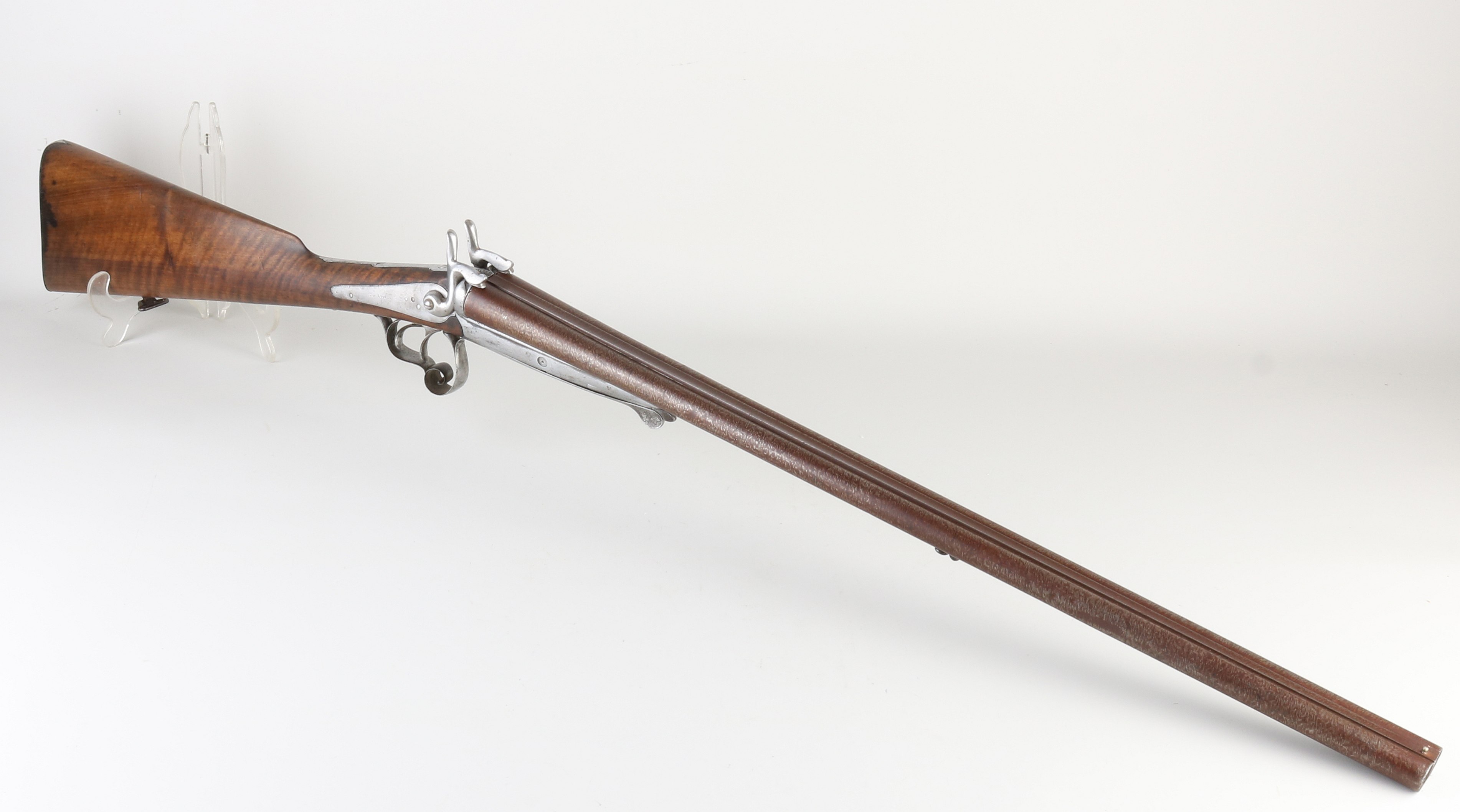 Antiek dubbelloops jachtgeweer, L 108 cm.