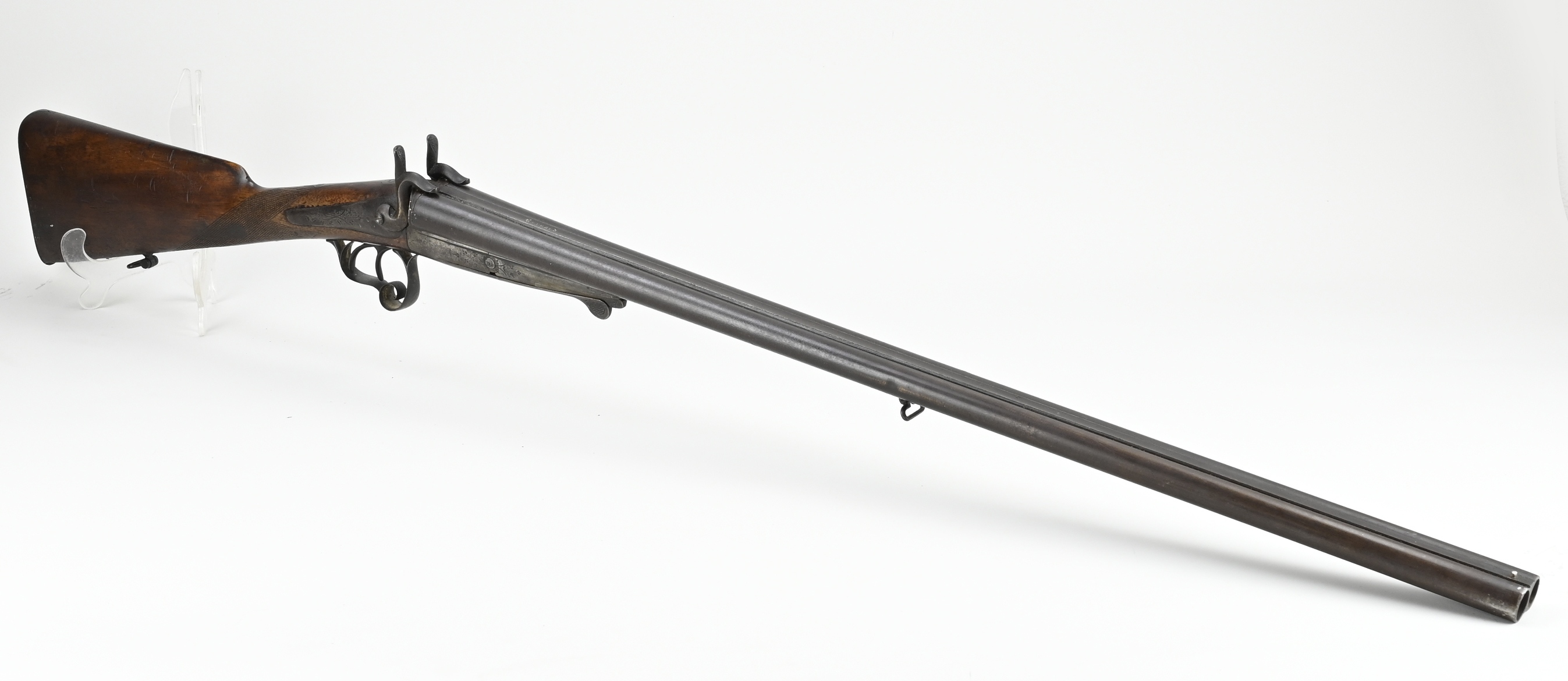 Antiek dubbelloops jachtgeweer, L 115 cm.
